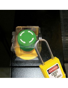 Cubierta protección interruptor instalado Master Lock S2153 2