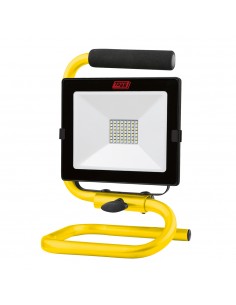 Proyector LED 50W IP65 4000lm con soporte Tayg 516603 embalaje 4uds